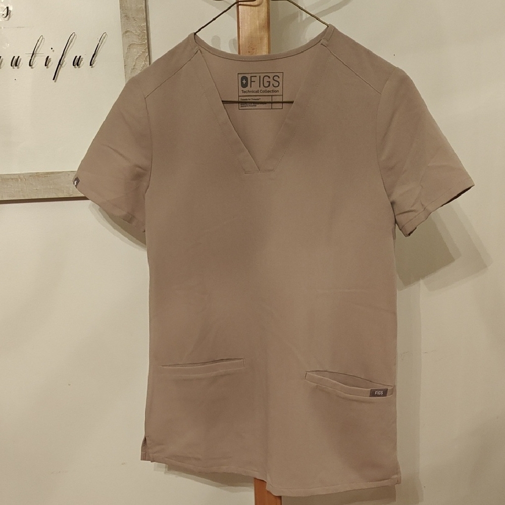FIGS Boulder Casma Scrub Top